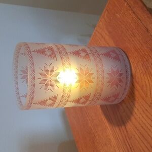 NWT.  Yankee Candle Candle Holder 2
